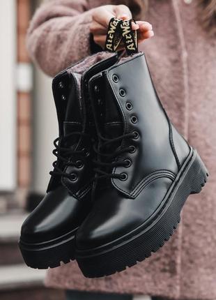 Зимові чоботи з хутром dr. martens