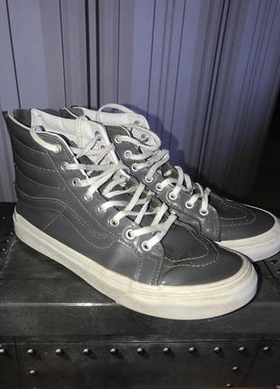 Кожаные кеды