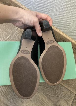 Туфлi clarks 37рр 24см чорні лодочки з бантиком на низькому каблуку5 фото