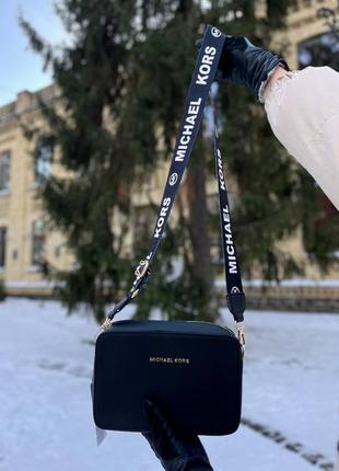 Жіноча сумка michael kors crossbody black