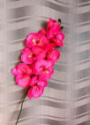 Искусственные орхидеи8 фото