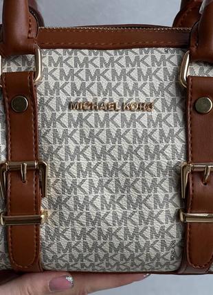 Жіноча сумка michael kors speedy beige brown6 фото