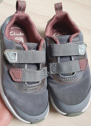 Кроссовки крассовки размер 24