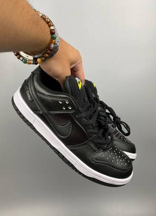 Женские кроссовки хамелеон черные хаки nike sb dunk low civilist