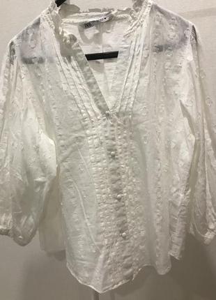 Zara блузка с вышивкой1 фото