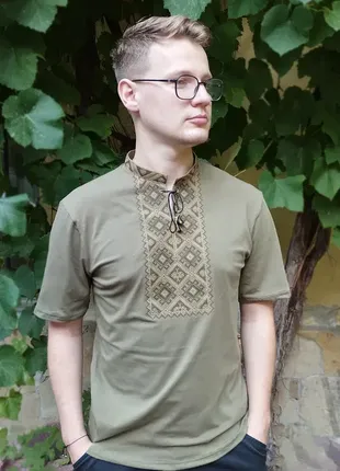 Чоловіча трикотажна вишиванка в асортименті