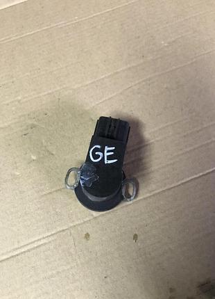 Датчик дроссельной заслонки для mazda 626 gе. бензин 1.8 и 2.0.