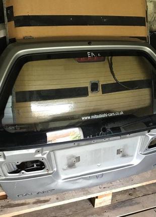 Кришка багажника (ляда) зі склом для mitsubishi galant 1999 р.в.