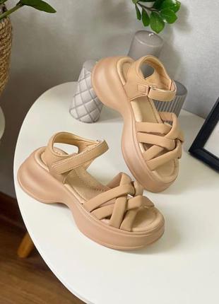 Босоножки для девочки