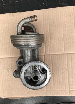 Корпус масляного фильтра(с охладителем) для nissan sunny n-14 y-10. дизель 2.0.