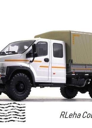 Газон next c42a31 з тентом (2014) h235-2. нап. масштаб 1:43