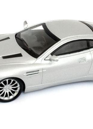 Aston martin v12 vanquish. суперкари. 1:43