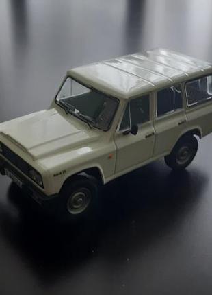 Aro 244. автолегенди. 1:43