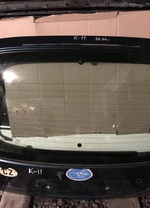 Крышка багажника(ляда) с стеклом для nissan micra k-11.