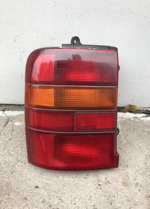 Фонарь задний левый для nissan serena 1996 г.в.