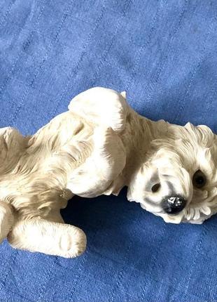 Колекційна статуетка собачки — тер'єр, що лежить 14х8 см8 фото