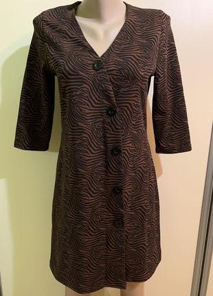 Красиве платьеце р. 8