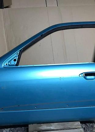Дверь передняя левая для nissan primera p-11.