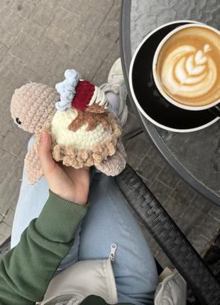 Игрушка черепашка-чезкейк и макарон ручной работы