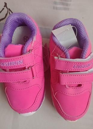 Кроссовки для девушки 4