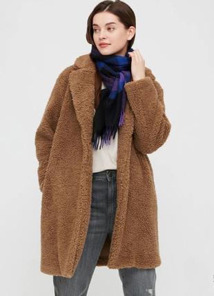 Пальто из шерпы uniqlo