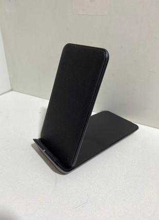 Б/у подставка для беспроводной зарядки esr