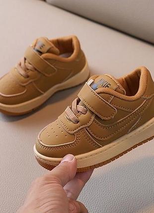 💥 стильна модель для маленьких ніжок