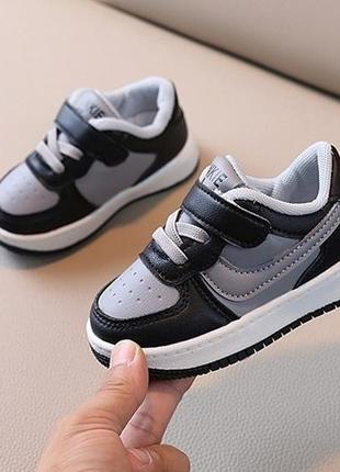 💥 стильна модель для маленьких ніжок