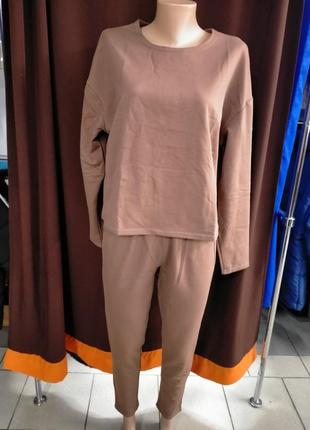 Костюм женский шоколад.и-5486
размеры:s;m;l;xl.цена -750грн