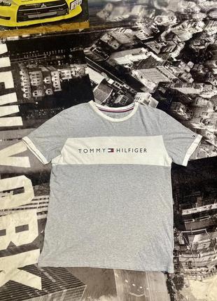 Tommy hilfiger