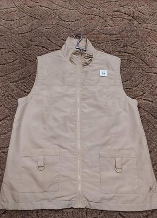 19.1  жилетка жіноча.  р.- на наш 54