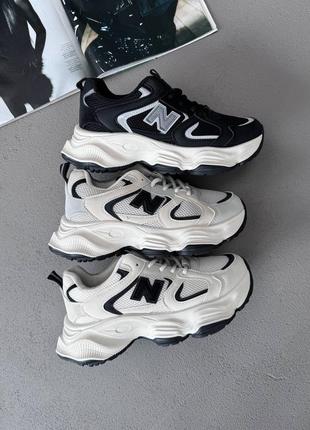 Чорні кросівки з білою підошвою7 фото