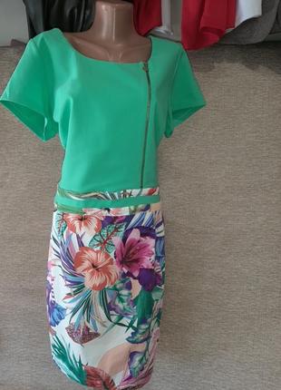 Сукня літня на жінку