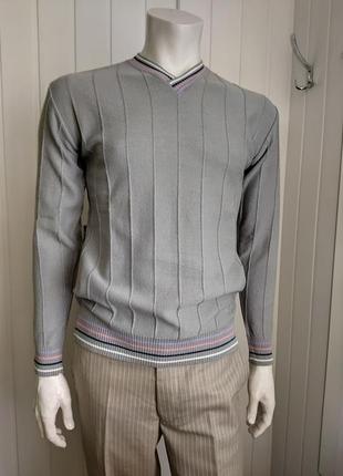 Мужской джемпер серого цвета.max men