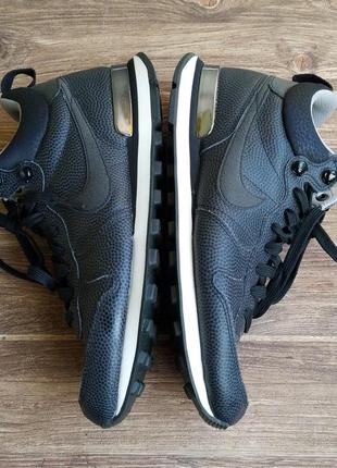 Кроссовки nike internationalist mid leather. размер 40.6 фото