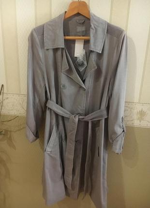 Плащ сірий cream