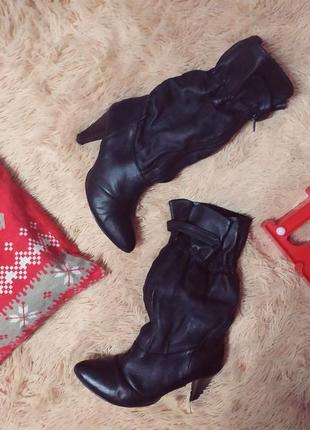 Кожаные сапоги
