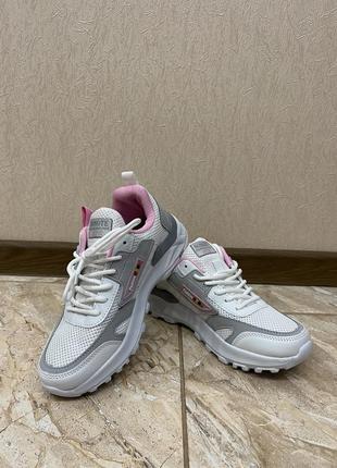 Sale💙 кросівки білі з рожевими елементами в сіточку нові7 фото