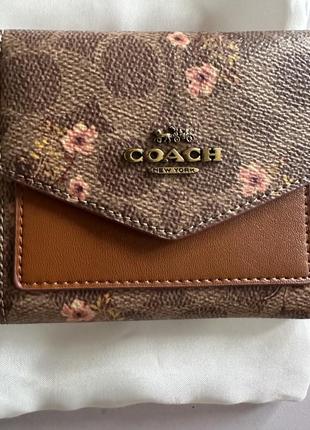 Кожаный кошелек coach