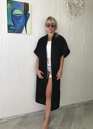 Накидка в стилі chanel