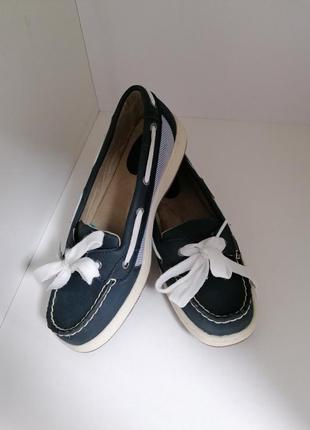 Туфли g. h. bass&amp;co