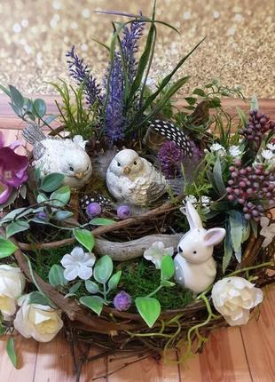 Декоративна великодній весняна композиція на стіл вінок гніздо подарунок міні сад топіарі1 фото