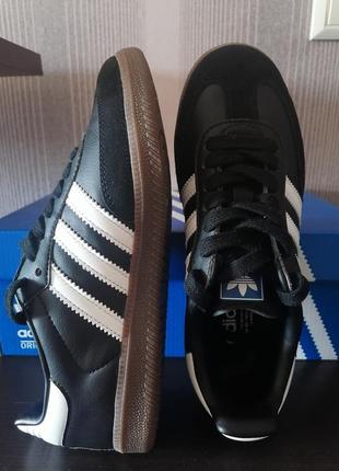 Кеди шкіряні кросівки жіночі adidas samba black