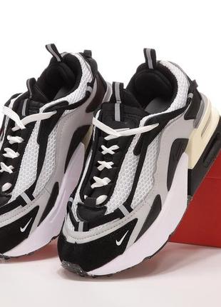 Кроссовки черные с серым Pantaloni in French Terry Nike Sportswear Swoosh Donna Grigio