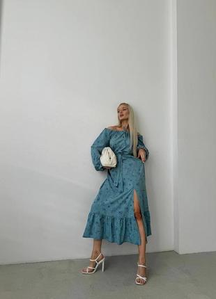 Нежное платье макси в цветочный принт с поясом и открытыми плечами с разрезом на ноге 🔥4 фото
