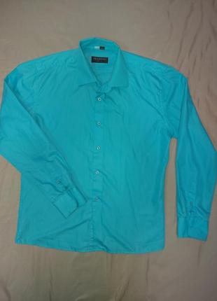 Классическая мужская рубашка с длинным рукавом