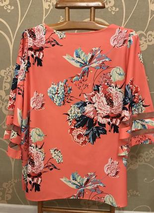 Нереальної краси блузка великого розміру в кольорах.2 фото