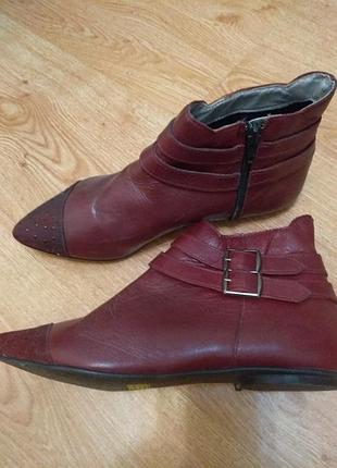 Кожаные челси