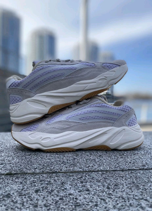 Adidas yeezy 700 v2 static gray