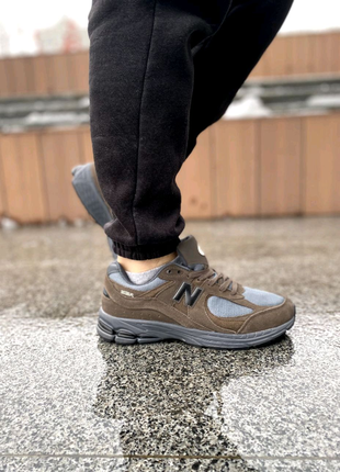 New balance 2002r brown 2